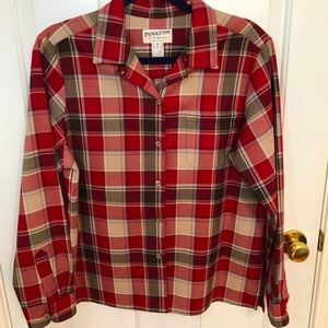 Pendleton woman’s 100 percent wool